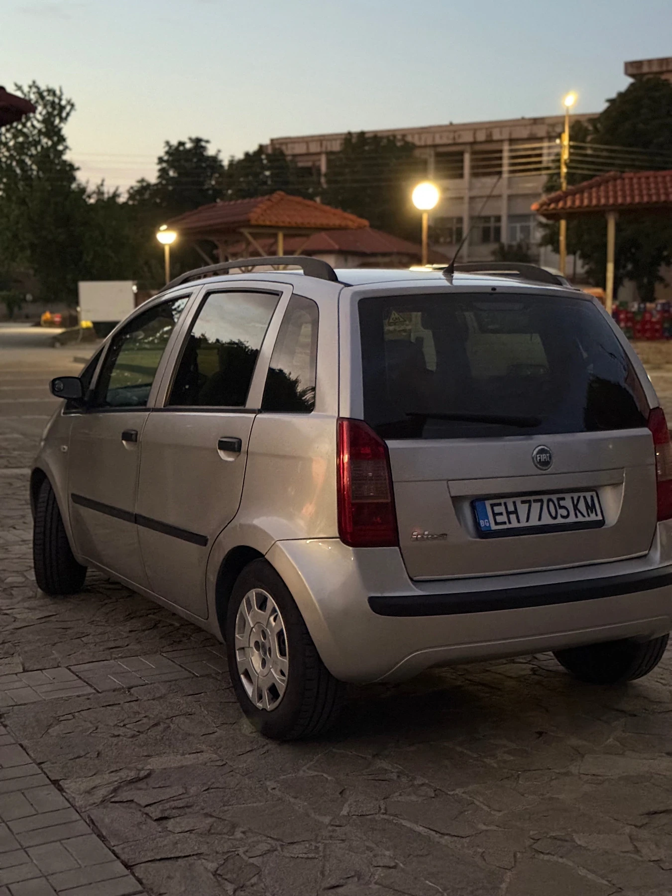 Fiat Idea 1.4 16v 6 СКОРОСТИ GPL - изображение 8