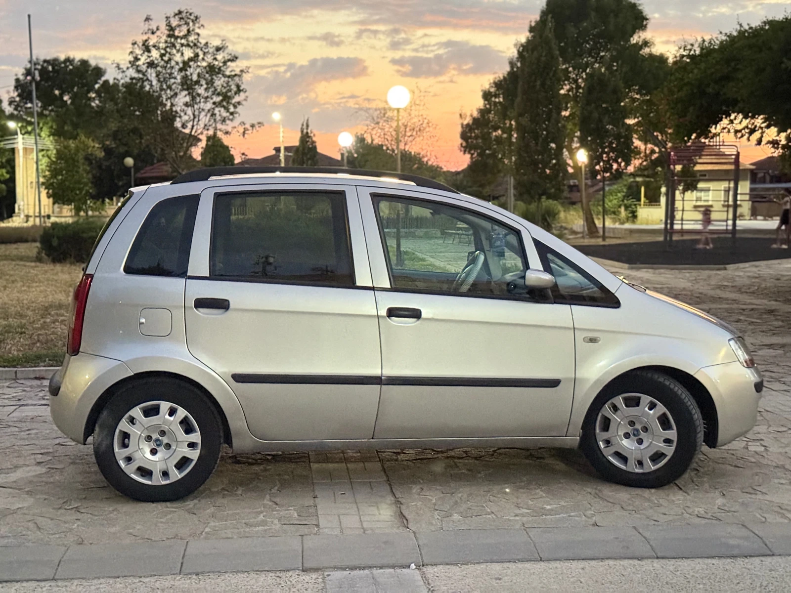 Fiat Idea 1.4 16v 6 СКОРОСТИ GPL - изображение 2