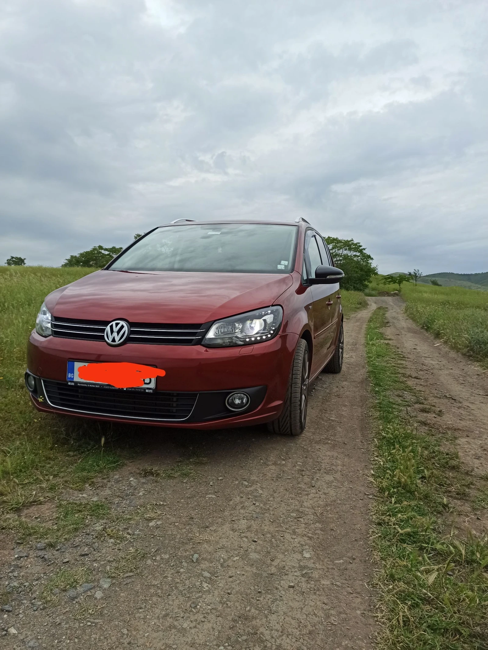 VW Touran  - изображение 5