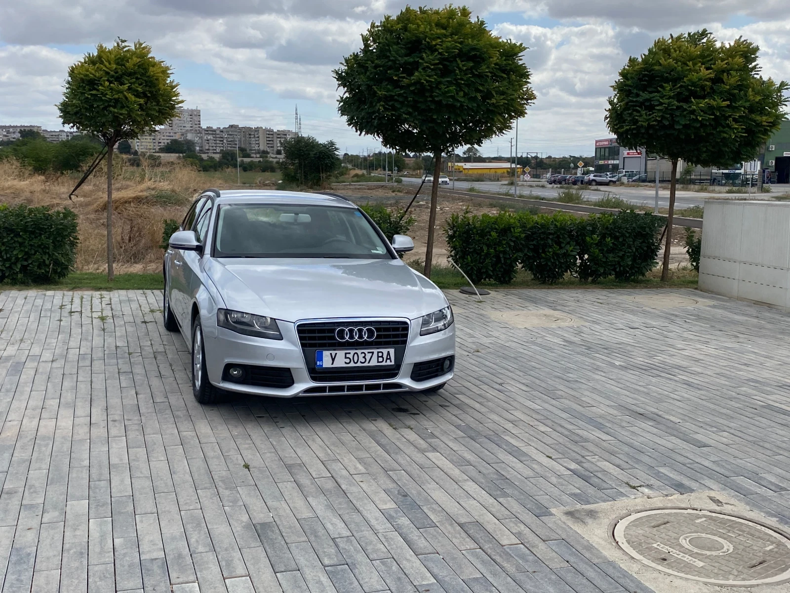 Audi A4 2.0 TDI Перфектна - изображение 7