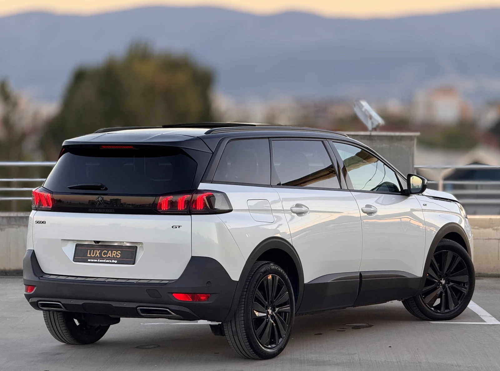 Peugeot 5008 -2.0 BlueHDI-Panorama-EAT8-GT-line-Keyless-Led- - изображение 2