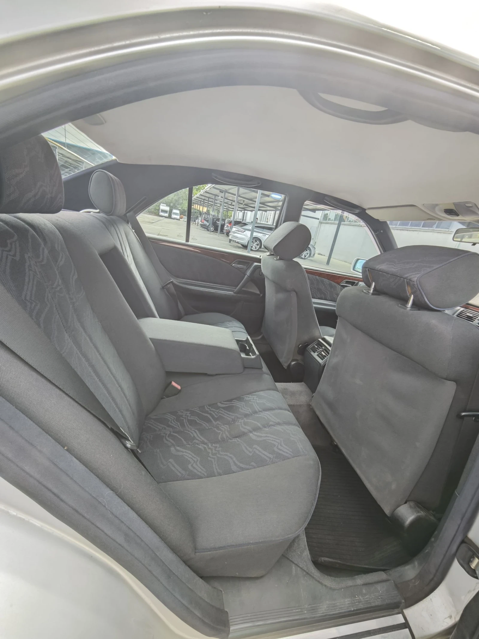 Mercedes-Benz E 250 | Mobile.bg � ����������� 7