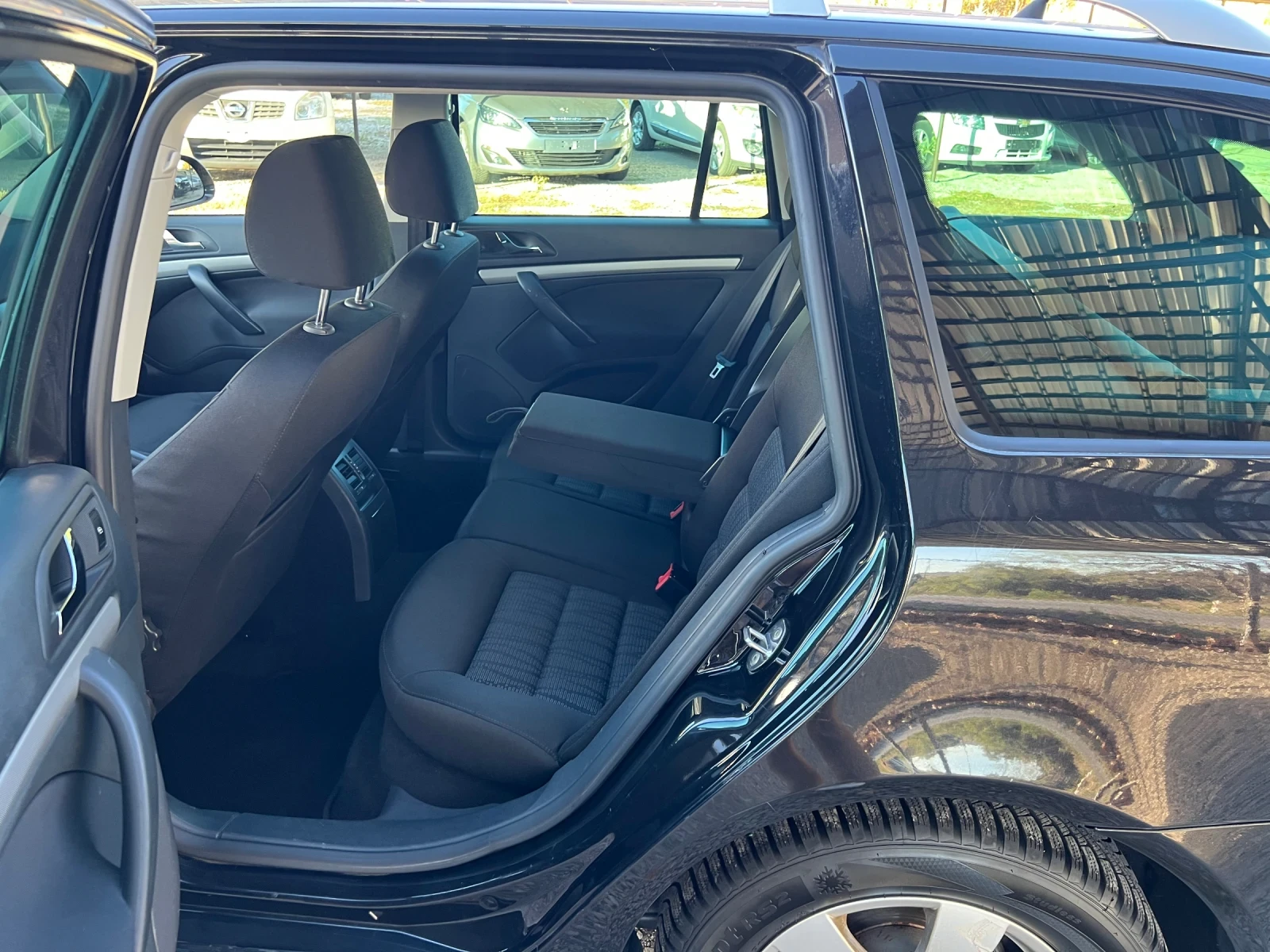 Skoda Octavia 2.0TDI | Mobile.bg — изображение 12