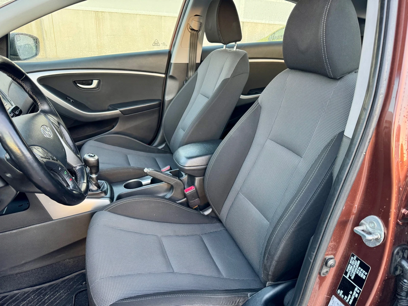 Hyundai I30 1.6 CRDI - изображение 9