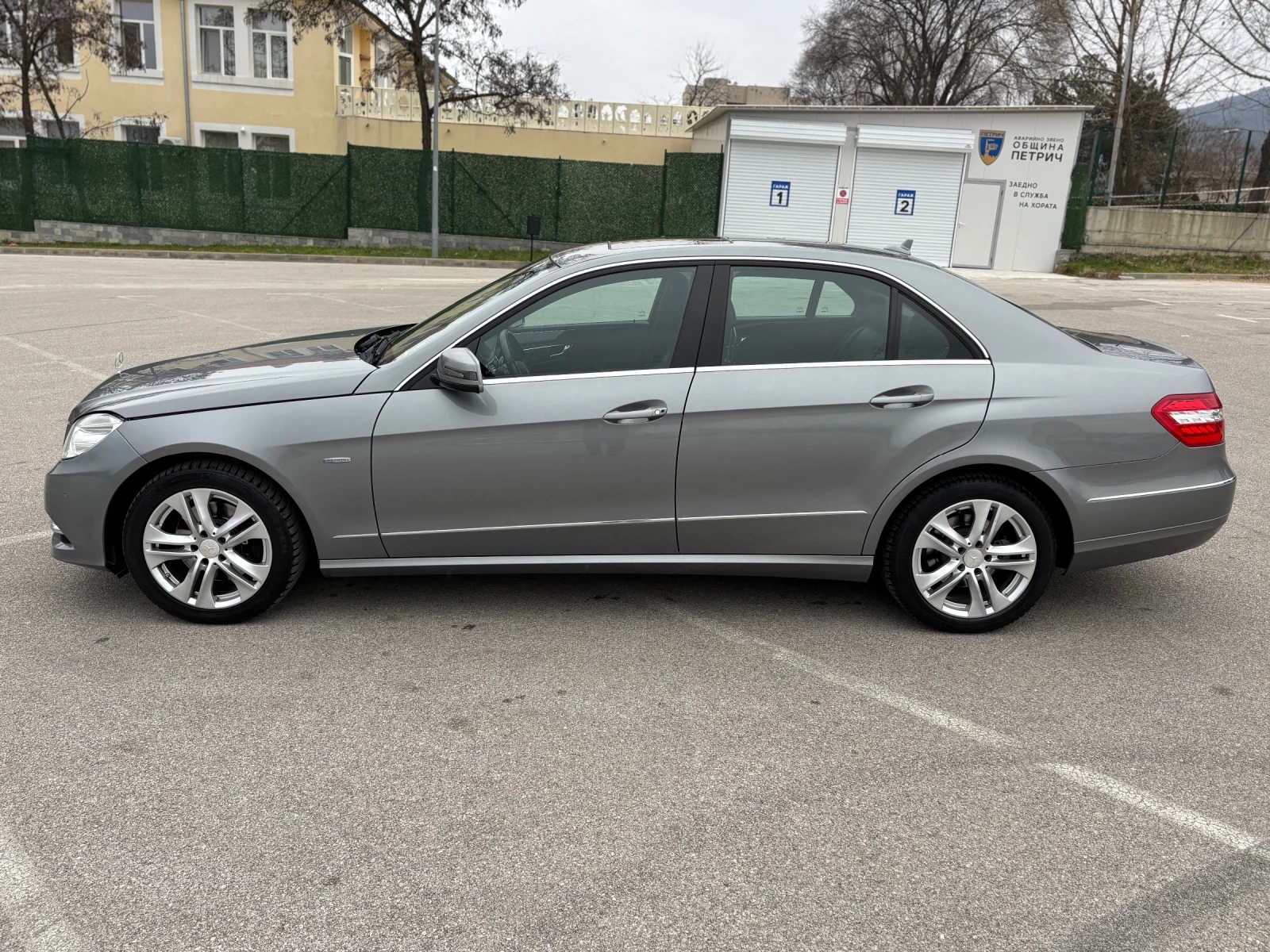 Mercedes-Benz E 350 #AirMatic #Distronic #7G #Navi #265 �� | Mobile.bg � ����������� 3