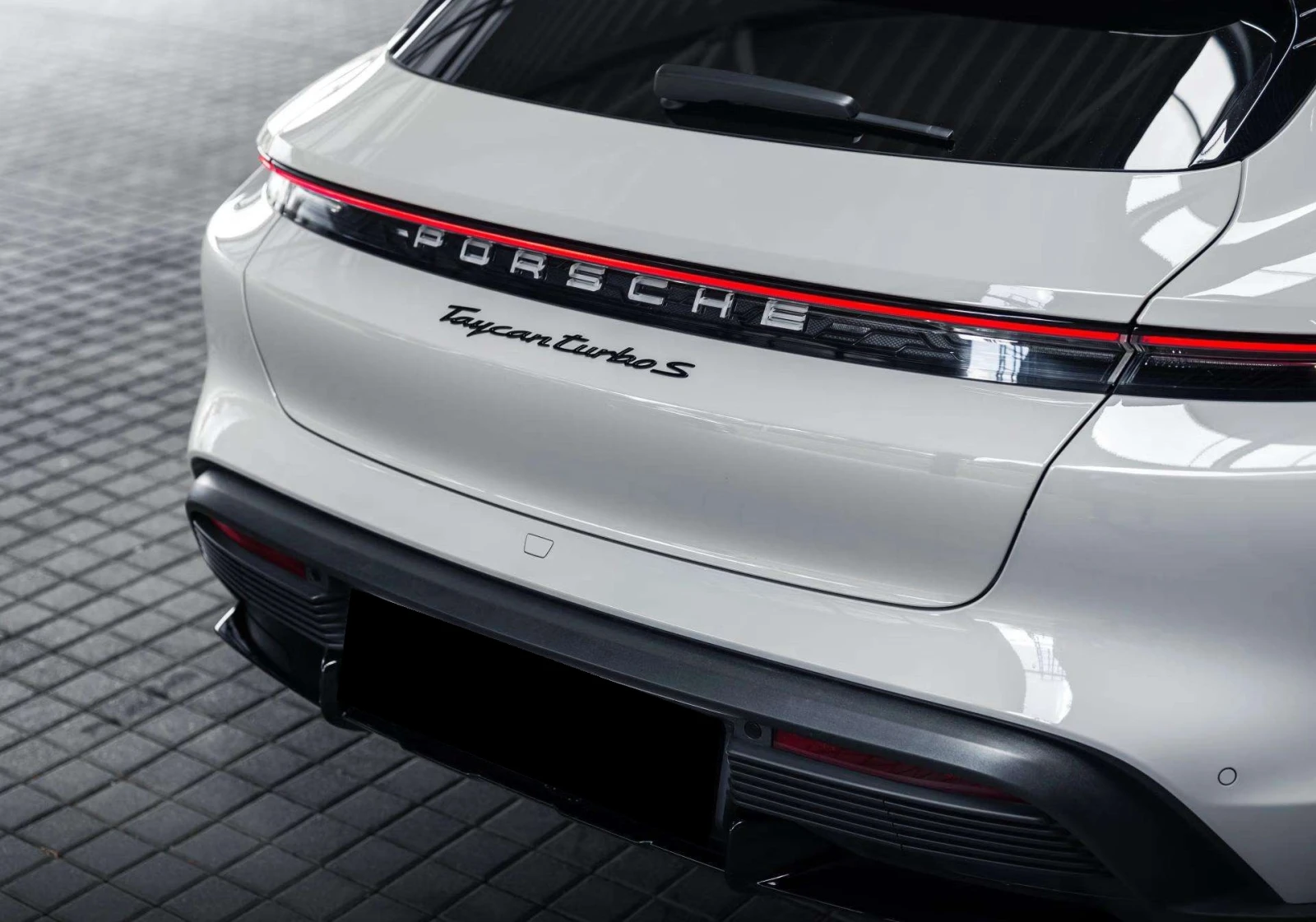 Porsche Taycan Turbo S Cross Turismo Sport Chrono - изображение 4