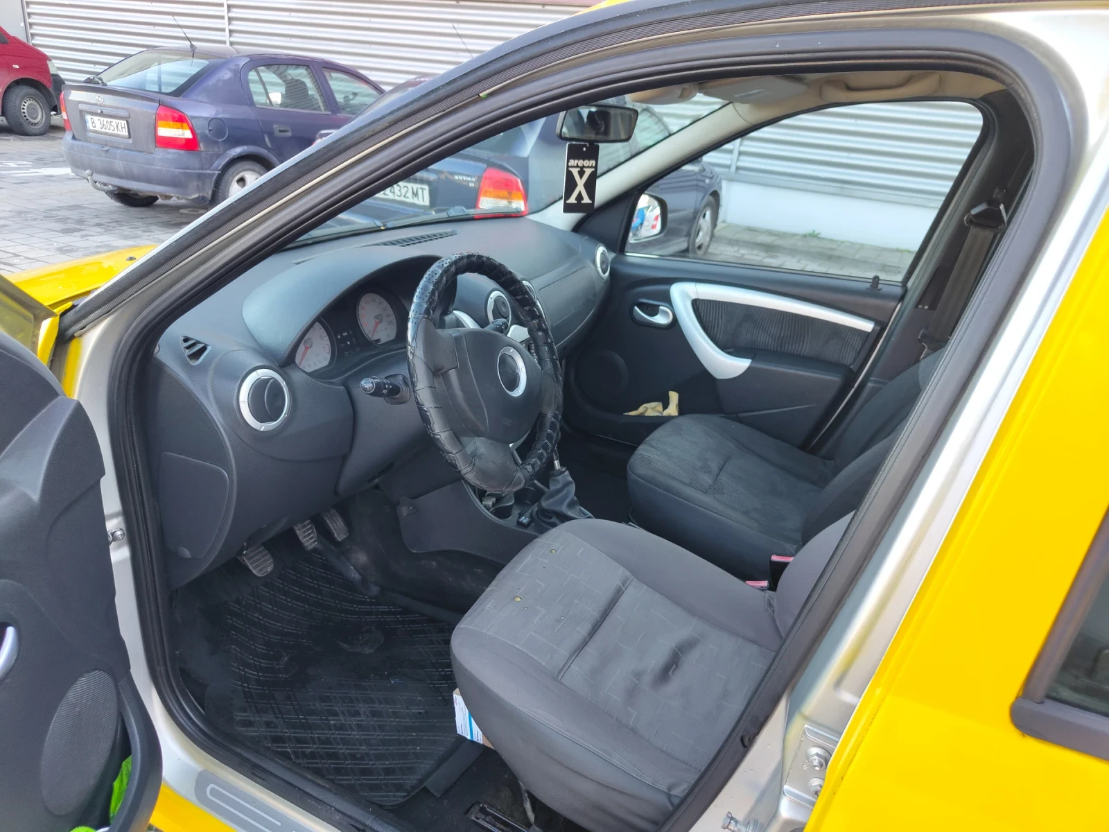 Dacia Logan  - изображение 8