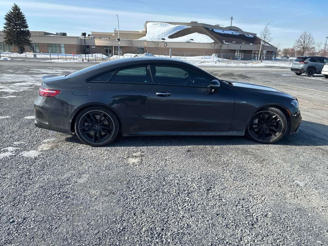 Mercedes-Benz E 53 AMG | DISTRONIC | BURMESTER | 360 | ОБДУХВАНЕ | CARFAX - изображение 4