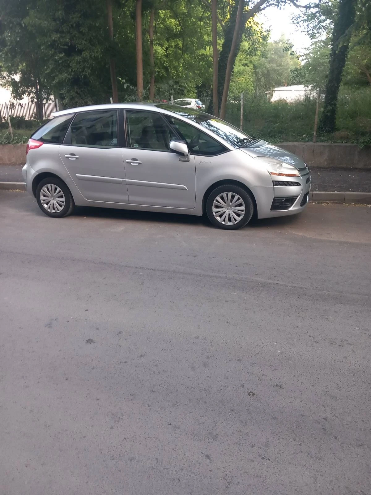 Citroen C4 Picasso, снимка 2 - Автомобили и джипове - 54755789