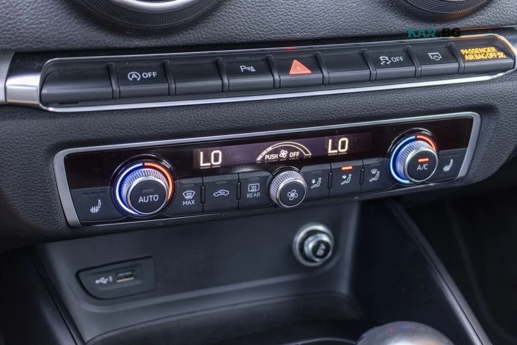 Audi A3 QUATTRO* PREMIUM * АвтоКредит* (ЦЕНА ДО БГ), снимка 12 - Автомобили и джипове - 54755838