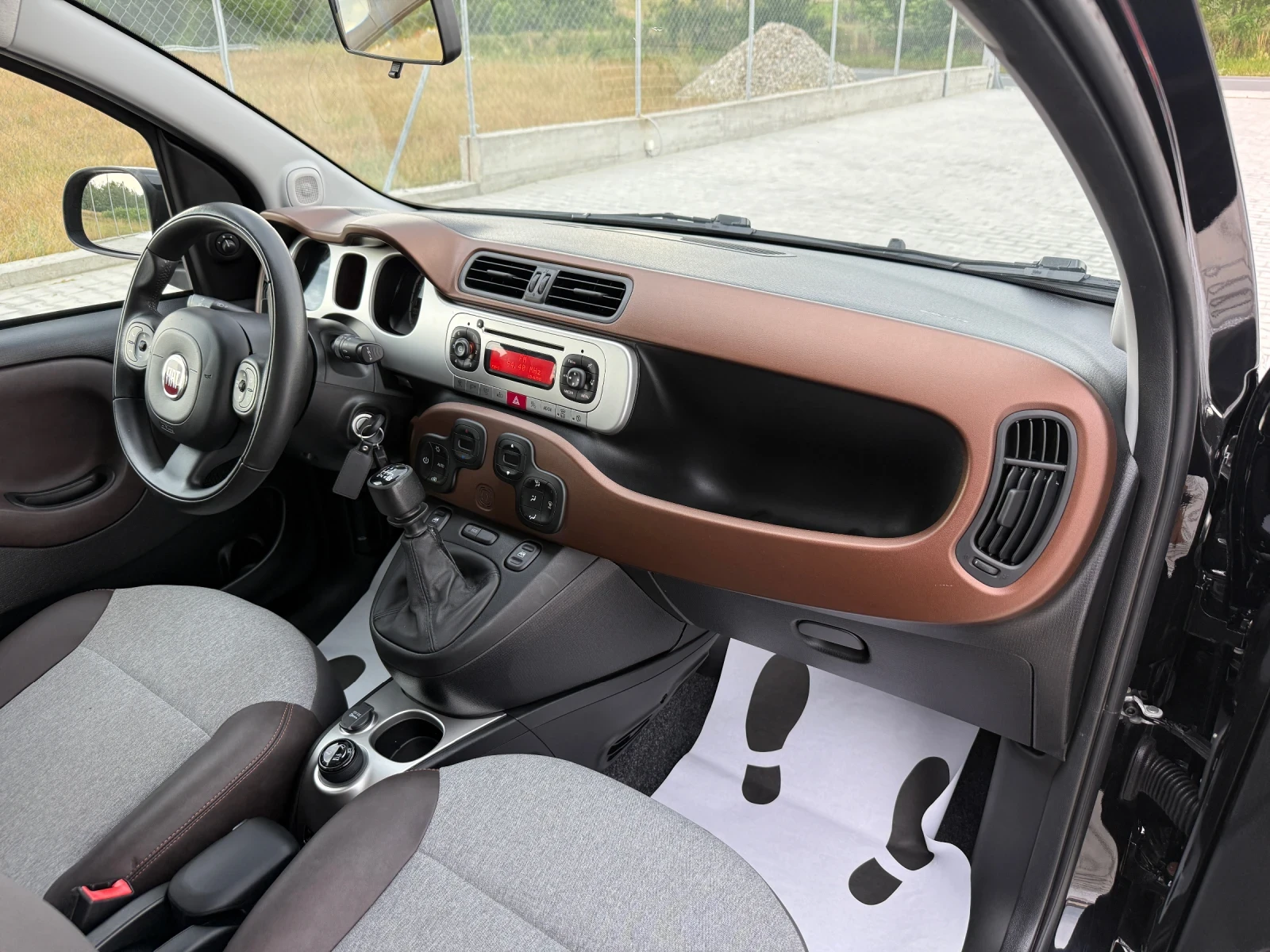 Fiat Panda CROSS 4x4, снимка 13 - Автомобили и джипове - 54875756