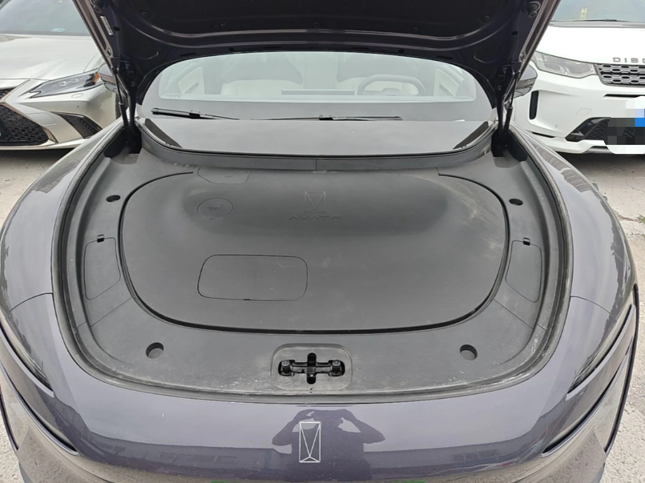 Avatr 06 REEV RWD 31, 7 kWh, снимка 15 - Автомобили и джипове - 55073616