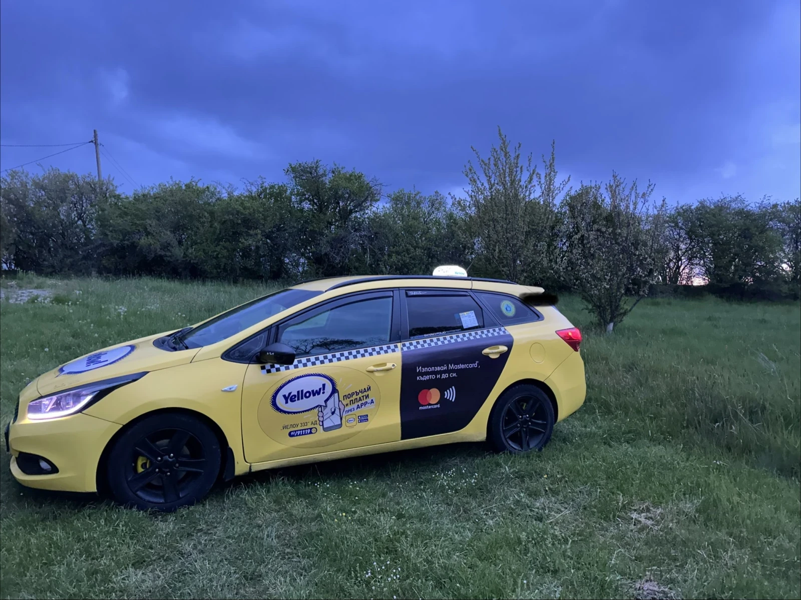 Kia Ceed 1.4, снимка 4 - Автомобили и джипове - 55227092
