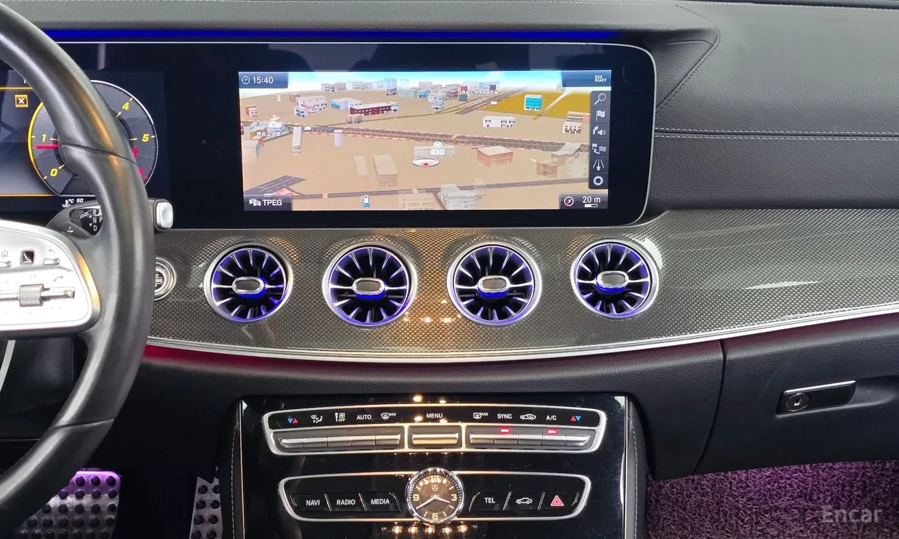 Mercedes-Benz CLS 300 AMG-line, снимка 9 - Автомобили и джипове - 55406198