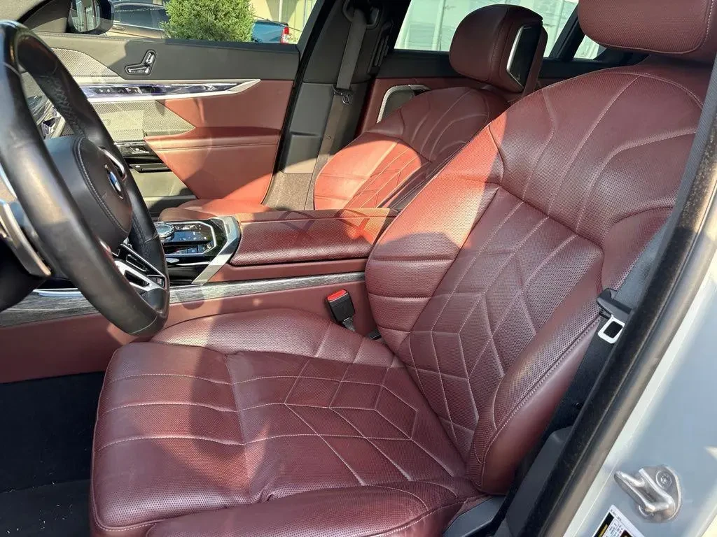 BMW 760 I xDrive, снимка 8 - Автомобили и джипове - 55575890