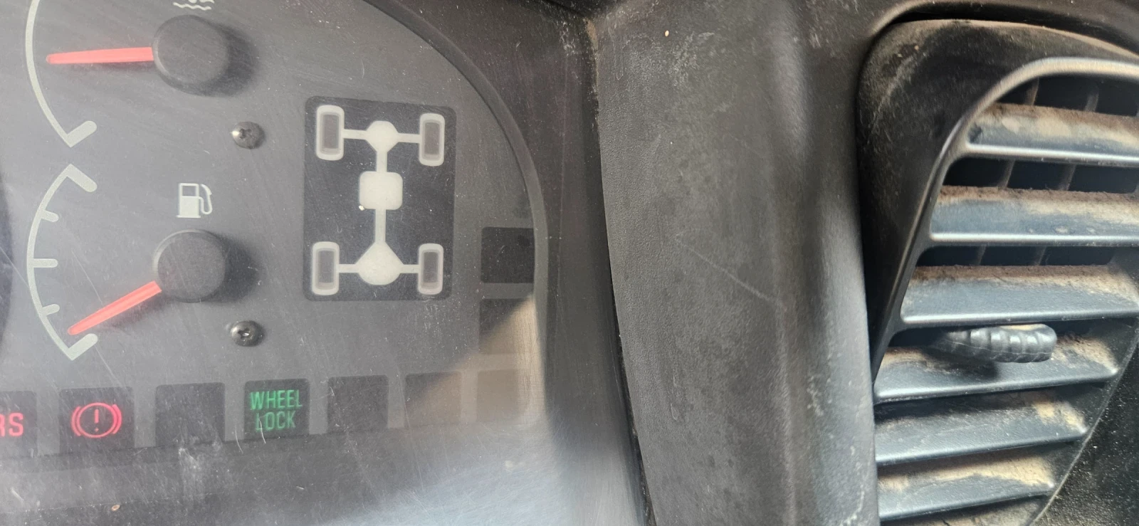 Mitsubishi Space gear 2.5TD, снимка 5 - Автомобили и джипове - 55912024