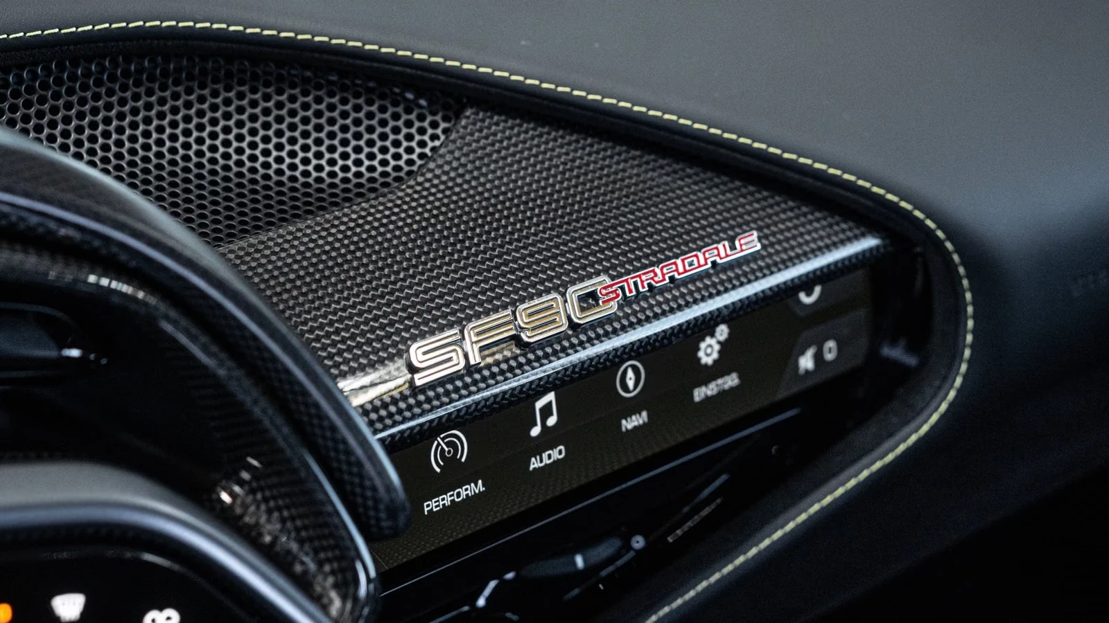 Ferrari SF 90 STRADALE/FRONT LIFT/CARBON/MEMORY/DYNAMIC/LED/ | Mobile.bg � ����������� 13
