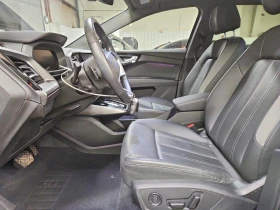 Audi Q4 * AWD* KEYLESS* ПАНОРАМА* ДИГ* ТАБЛО* ПОДГРЕВ* , снимка 8