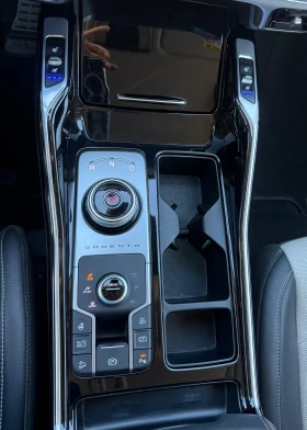 Kia Sorento 1.6 T-GDI Platinum 4x4 - Европейски автомобил, снимка 11
