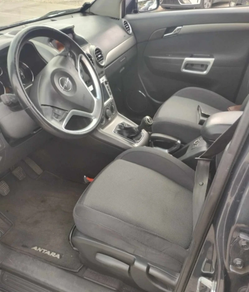 Opel Antara, снимка 9 - Автомобили и джипове - 47293699