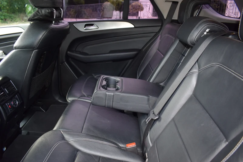 Mercedes-Benz ML 350, снимка 12 - Автомобили и джипове - 52413957