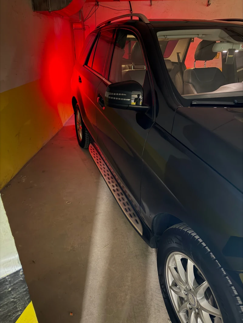 Mercedes-Benz ML 350, снимка 10 - Автомобили и джипове - 53049100