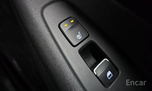 Hyundai Santa fe Diesel 2.2 2WD Premium| ОБДУХВАНЕ | ЗАДНА КАМЕРА |, снимка 16 - Автомобили и джипове - 54061420