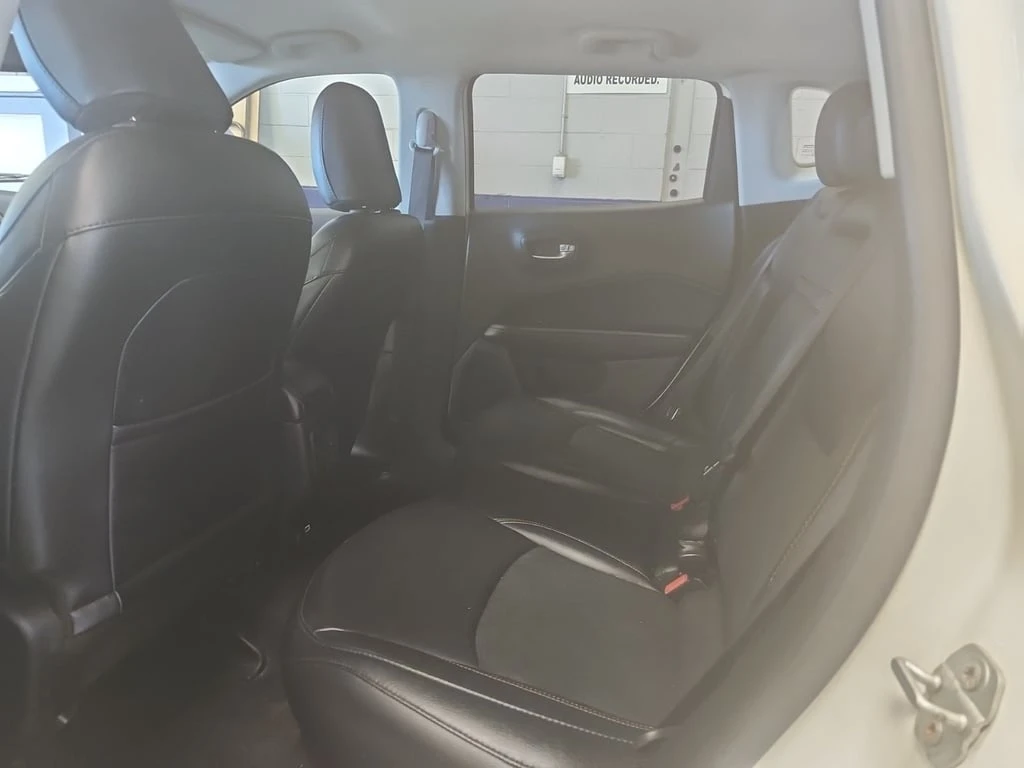 Jeep Compass * NORTH * CARFAX *    | Mobile.bg   10