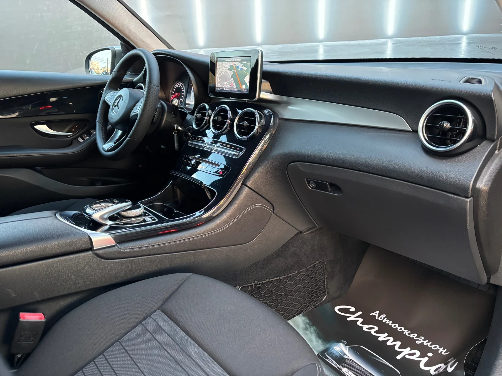 Mercedes-Benz GLC 250 AMG-4MATIC | Mobile.bg   12