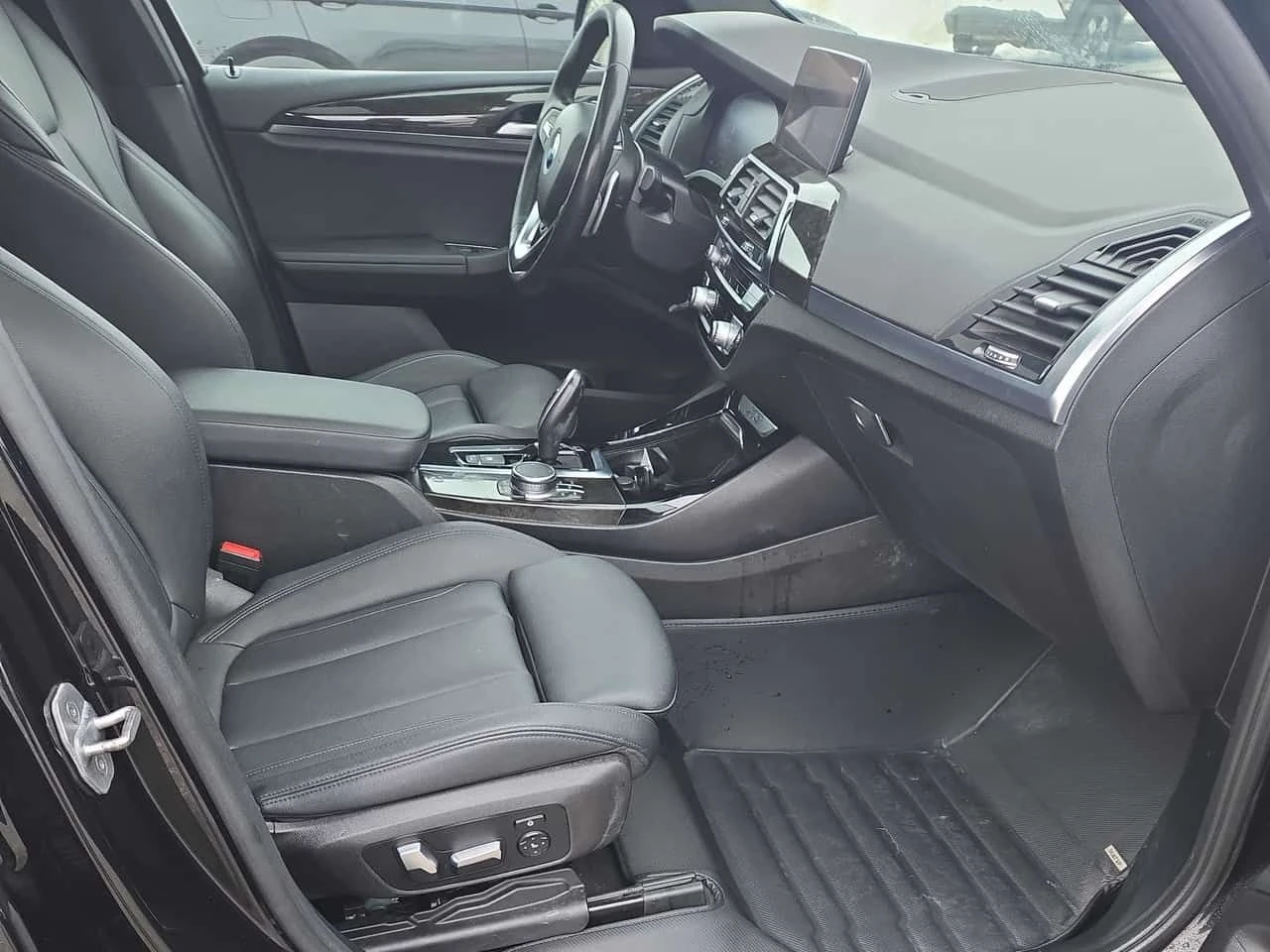 BMW X3 xDrive30i  CARFAX | Mobile.bg � ����������� 17