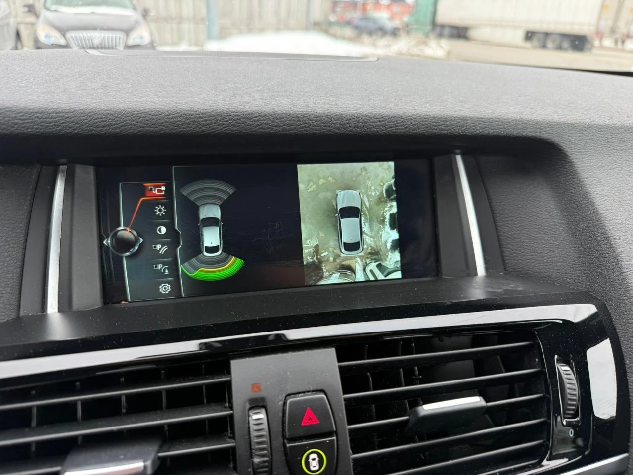 BMW X4 XDRIVE* M40I* M Pack* Кожа* Подгрев* Line Ass* Bli, снимка 13 - Автомобили и джипове - 53708175