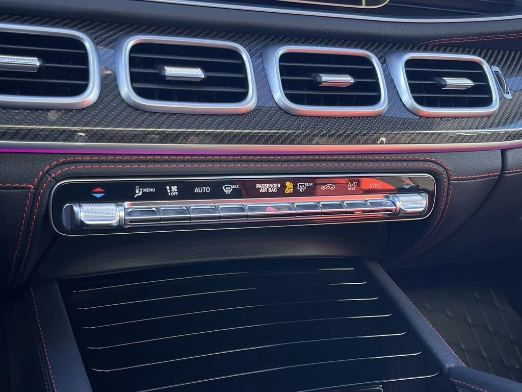 Mercedes-Benz GLE 53 4MATIC DISTRONIC * BURMESTER * ПОДГРЕВ * CARBON * М.ТОЧКА, снимка 15 - Автомобили и джипове - 53808545