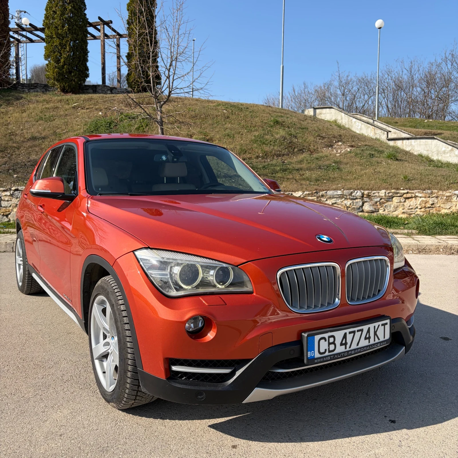 BMW X1 X Drive, снимка 2 - Автомобили и джипове - 53840708