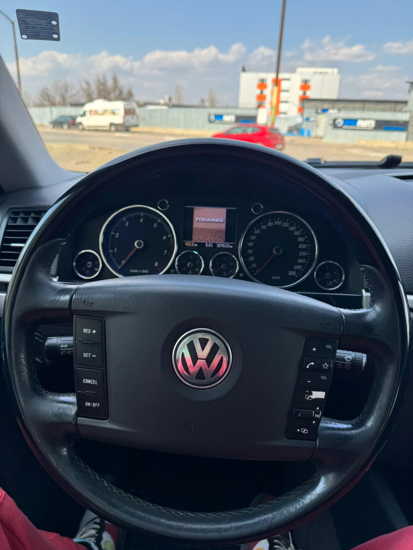 VW Touareg 4.2 V8 Германия 4х4 , снимка 9 - Автомобили и джипове - 53868512