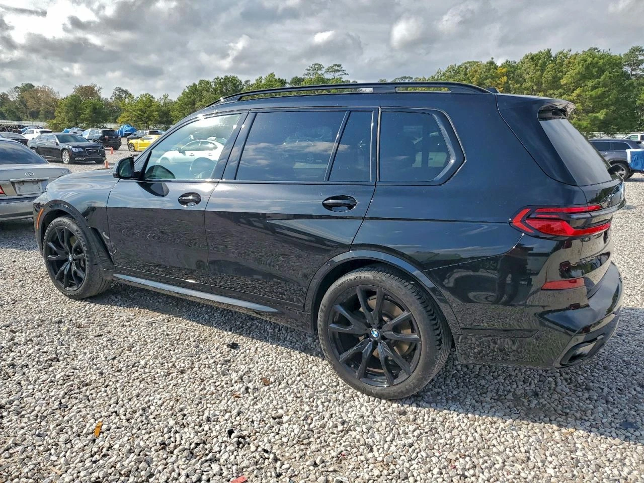 BMW X7 3l xDrive40I, снимка 2 - Автомобили и джипове - 53950356