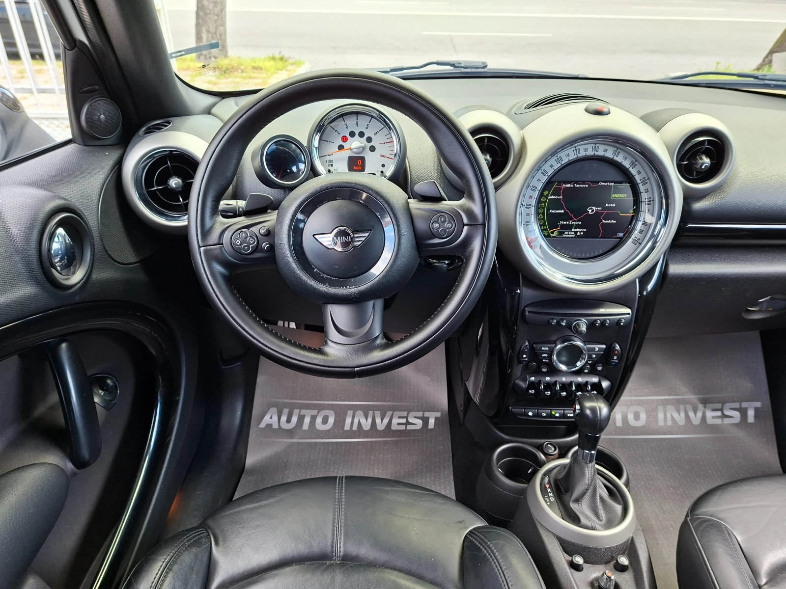 Mini Countryman S* 1.6i* АВТОМ* КЛИМА* КОЖА* NAVI* ПАРКТРОНИК, снимка 12 - Автомобили и джипове - 54122529