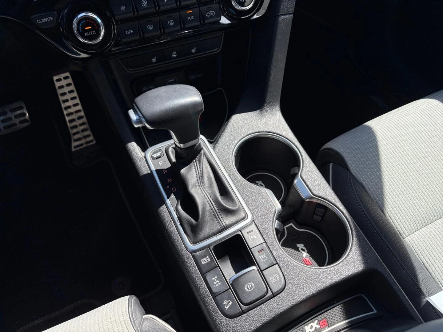 Kia Sportage 4x4 GT-LINE/LED/360/ACC/KEYLESS/TOP, снимка 14 - Автомобили и джипове - 54483260
