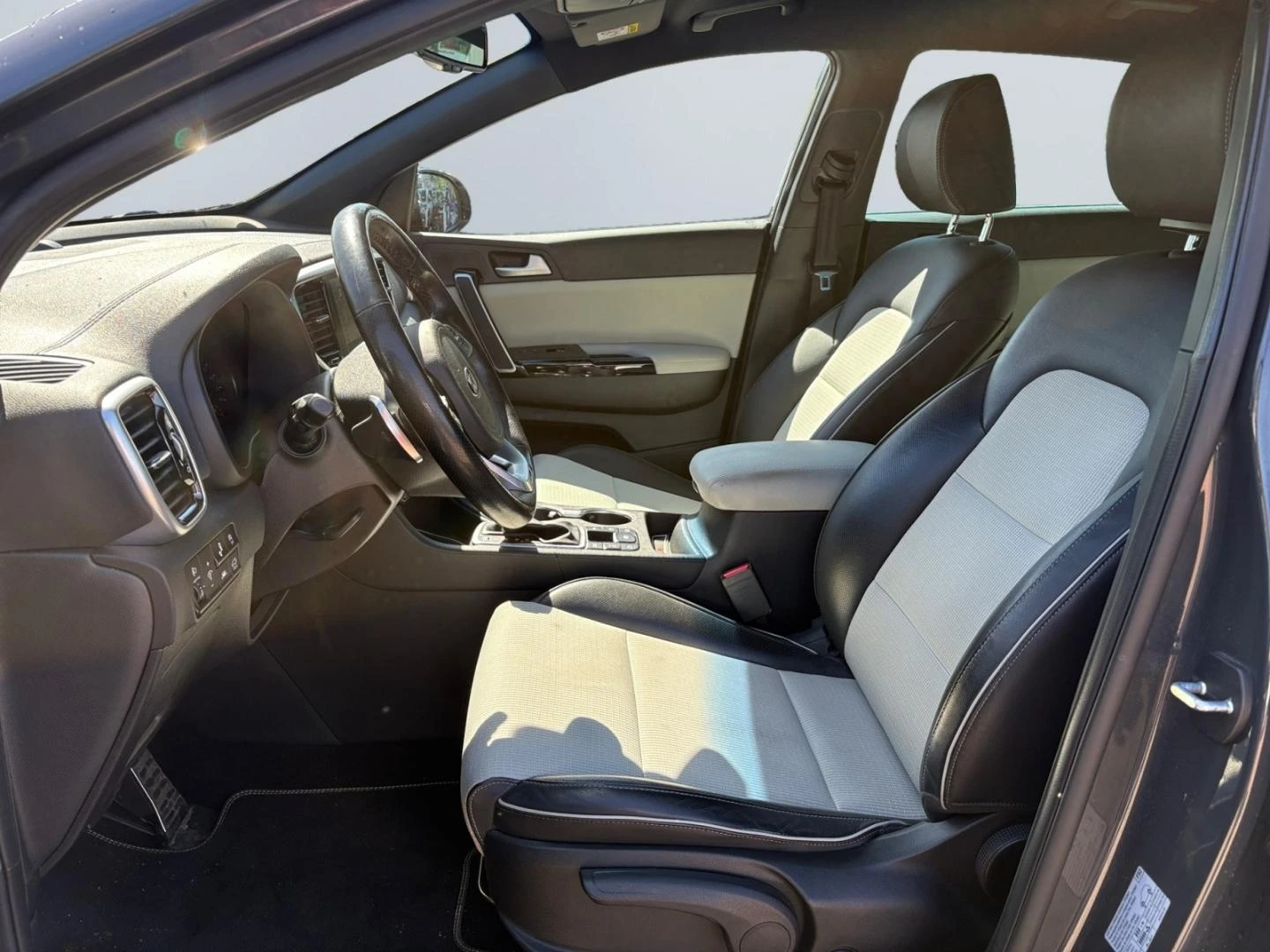 Kia Sportage 4x4 GT-LINE/LED/360/ACC/KEYLESS/TOP, снимка 5 - Автомобили и джипове - 54483260