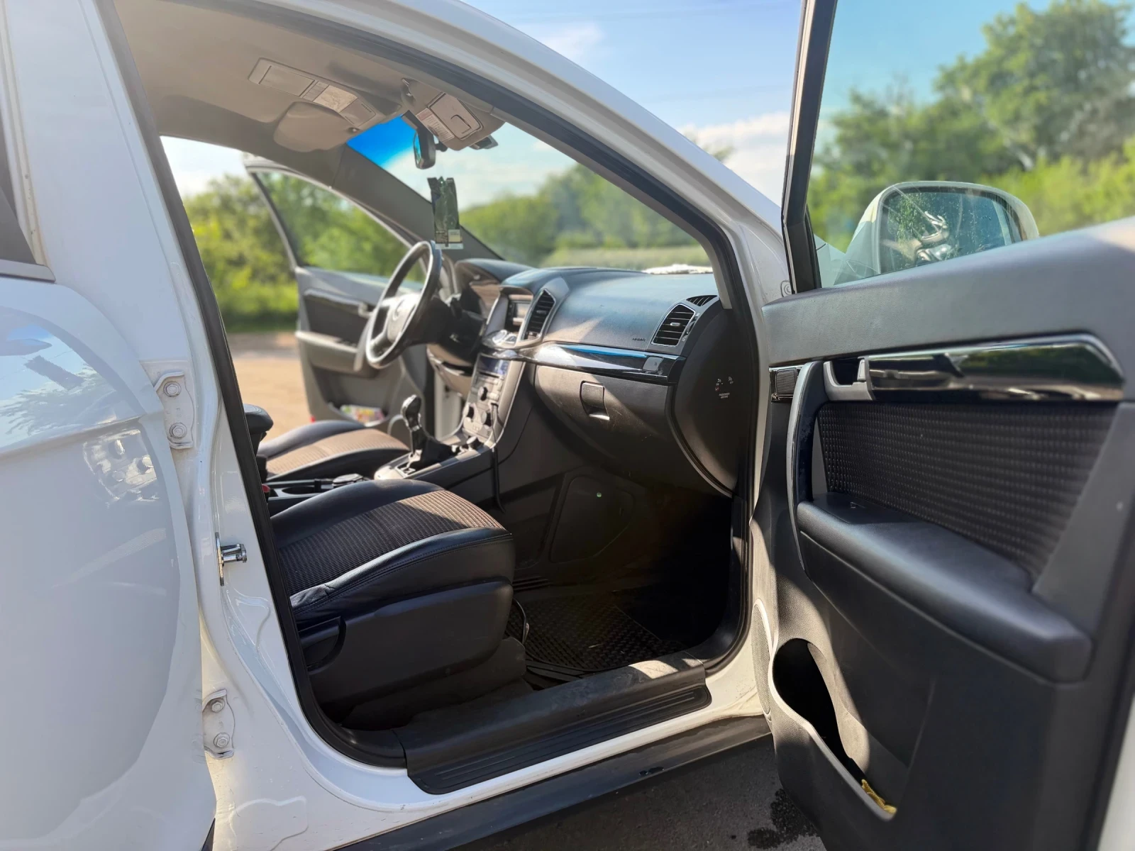Chevrolet Captiva 7 МЕСТА, снимка 7 - Автомобили и джипове - 54767343