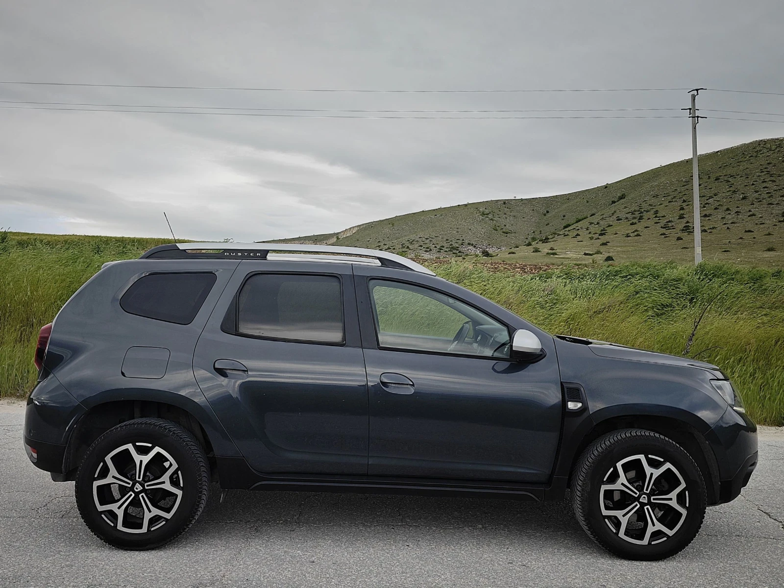 Dacia Duster * 1.5DCI/116ks* EDITION* FULL* , снимка 7 - Автомобили и джипове - 55003769