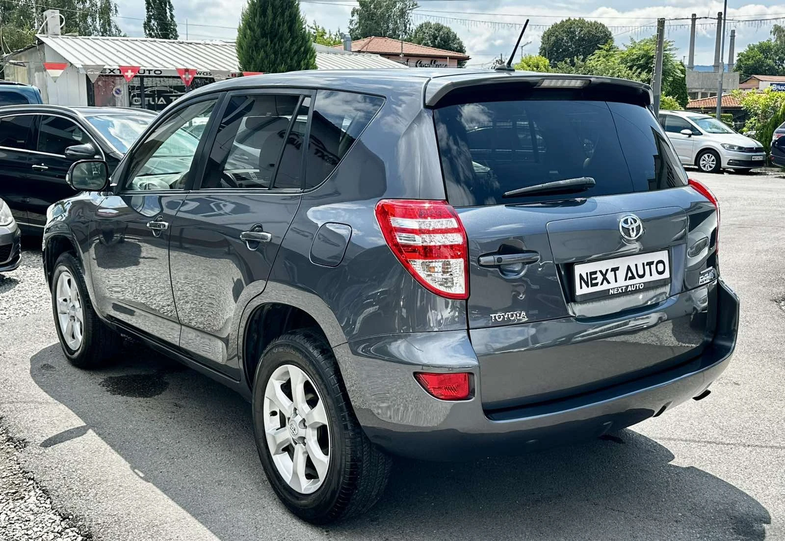 Toyota Rav4 2.0i 158HP KEYLESS AUTOMAT КОЖА НАВИ, снимка 7 - Автомобили и джипове - 55378405