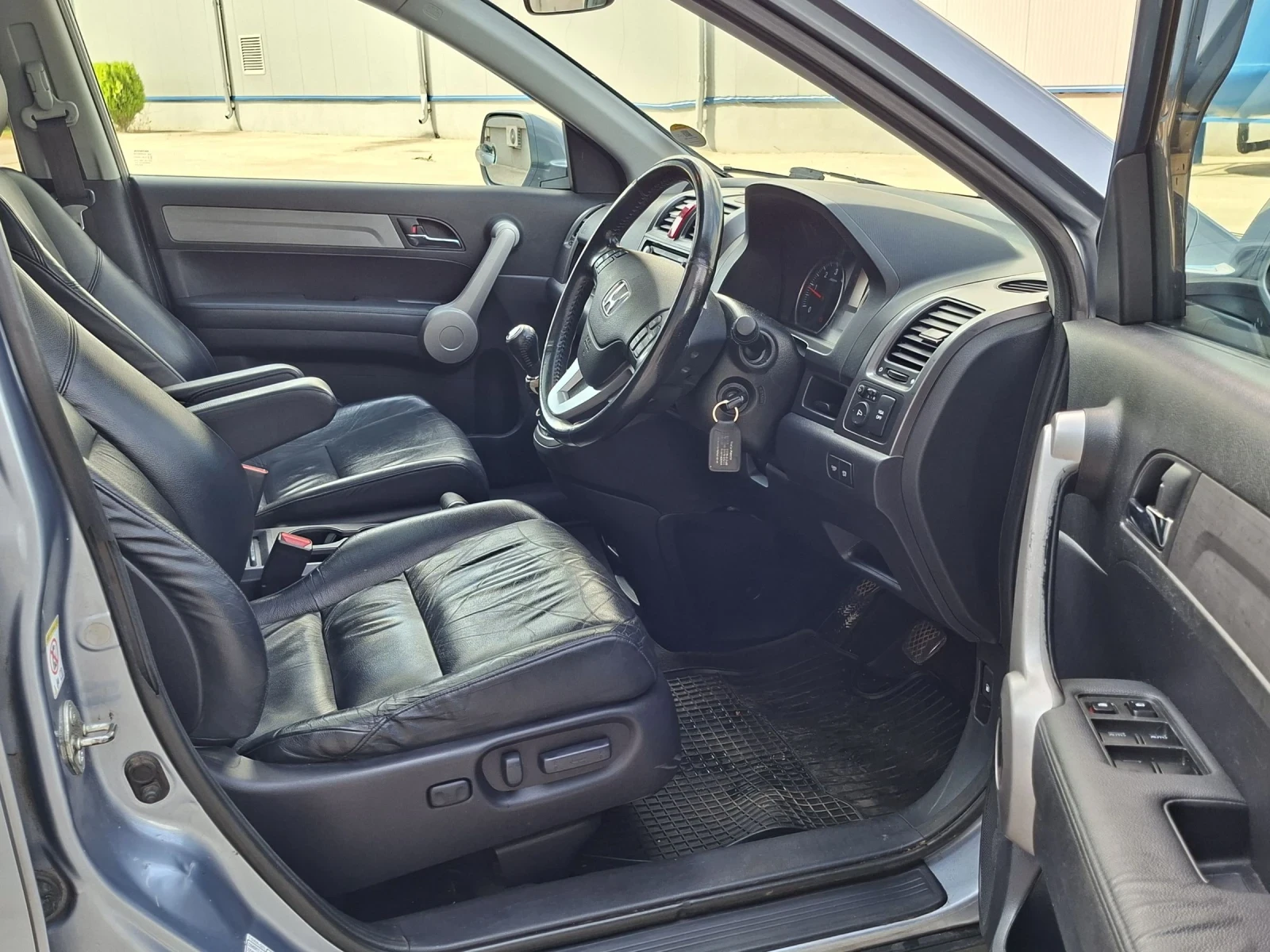 Honda Cr-v Executive + , снимка 8 - Автомобили и джипове - 55411313