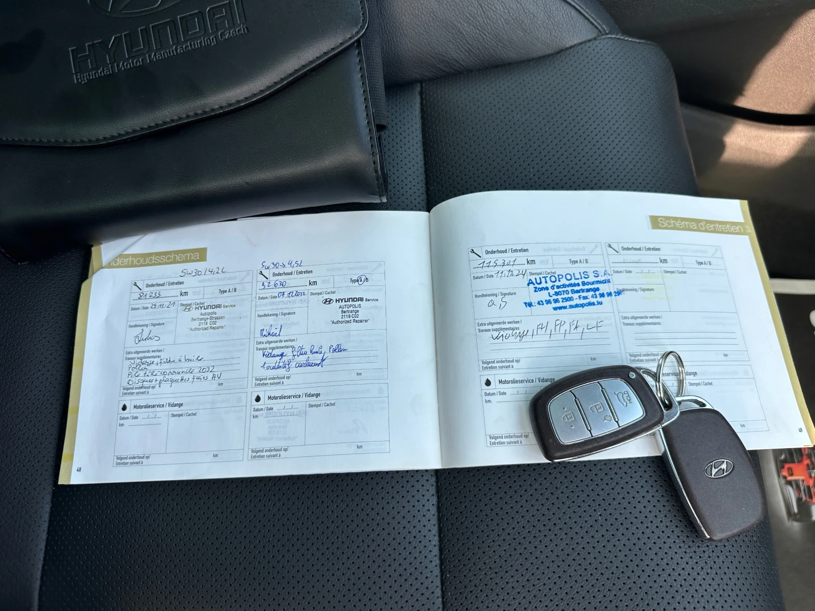 Hyundai Tucson Premium* 4WD* Камера* Панорама* , снимка 17 - Автомобили и джипове - 55642993