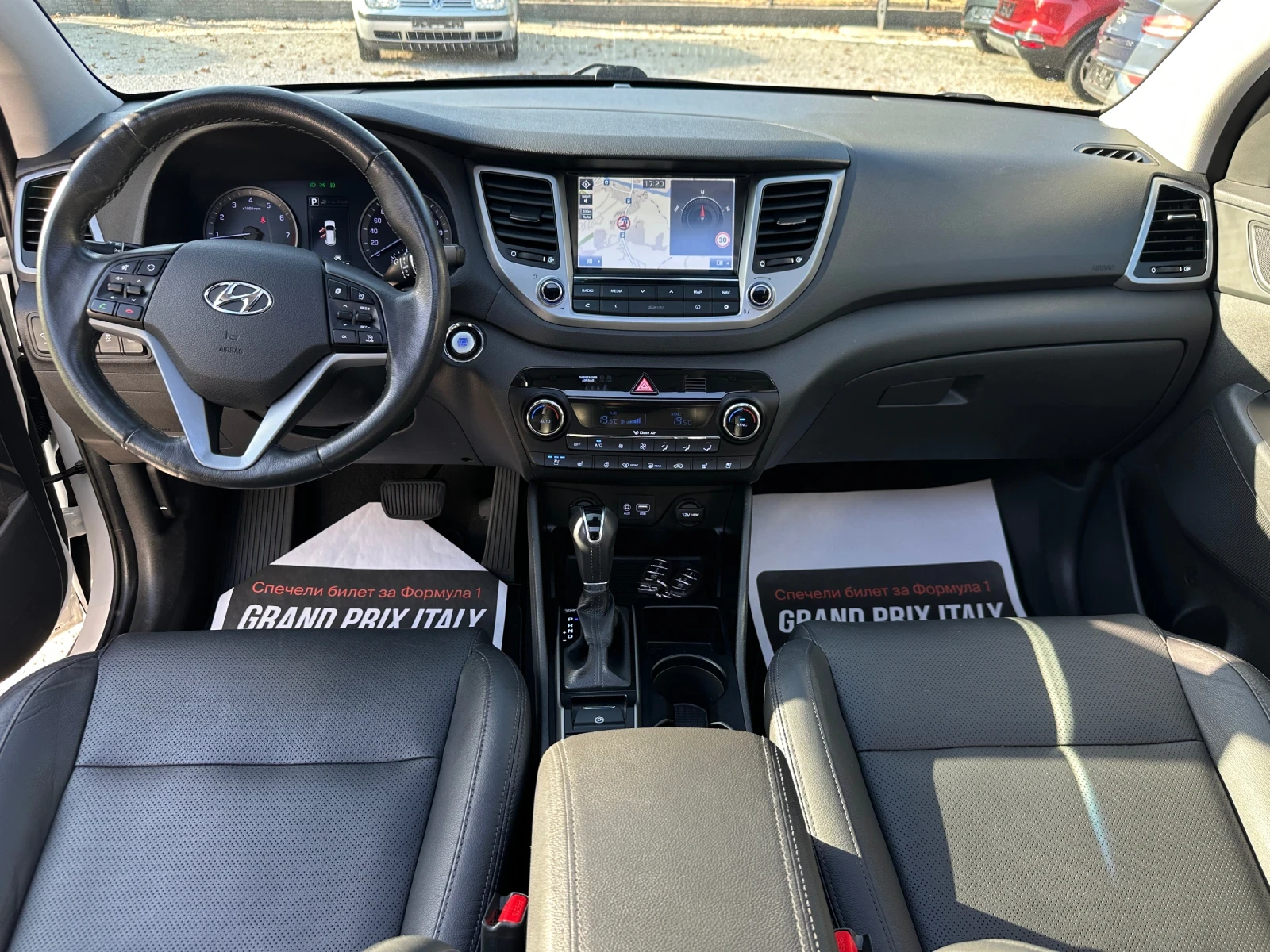 Hyundai Tucson Premium* 4WD* Камера* Панорама* , снимка 8 - Автомобили и джипове - 55642993