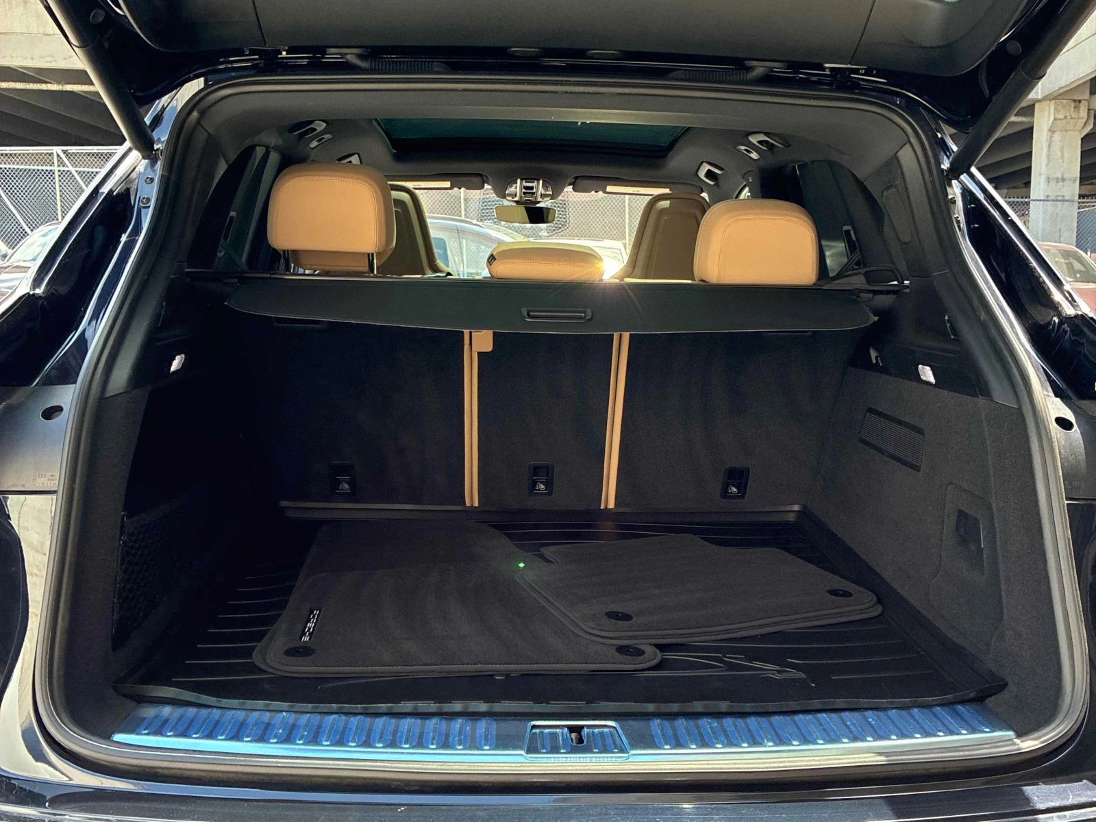 Porsche Cayenne * AWD * CARFAX * ОПЦИЯ ЗА ФИНАНСИРАНЕ , снимка 13 - Автомобили и джипове - 55898587