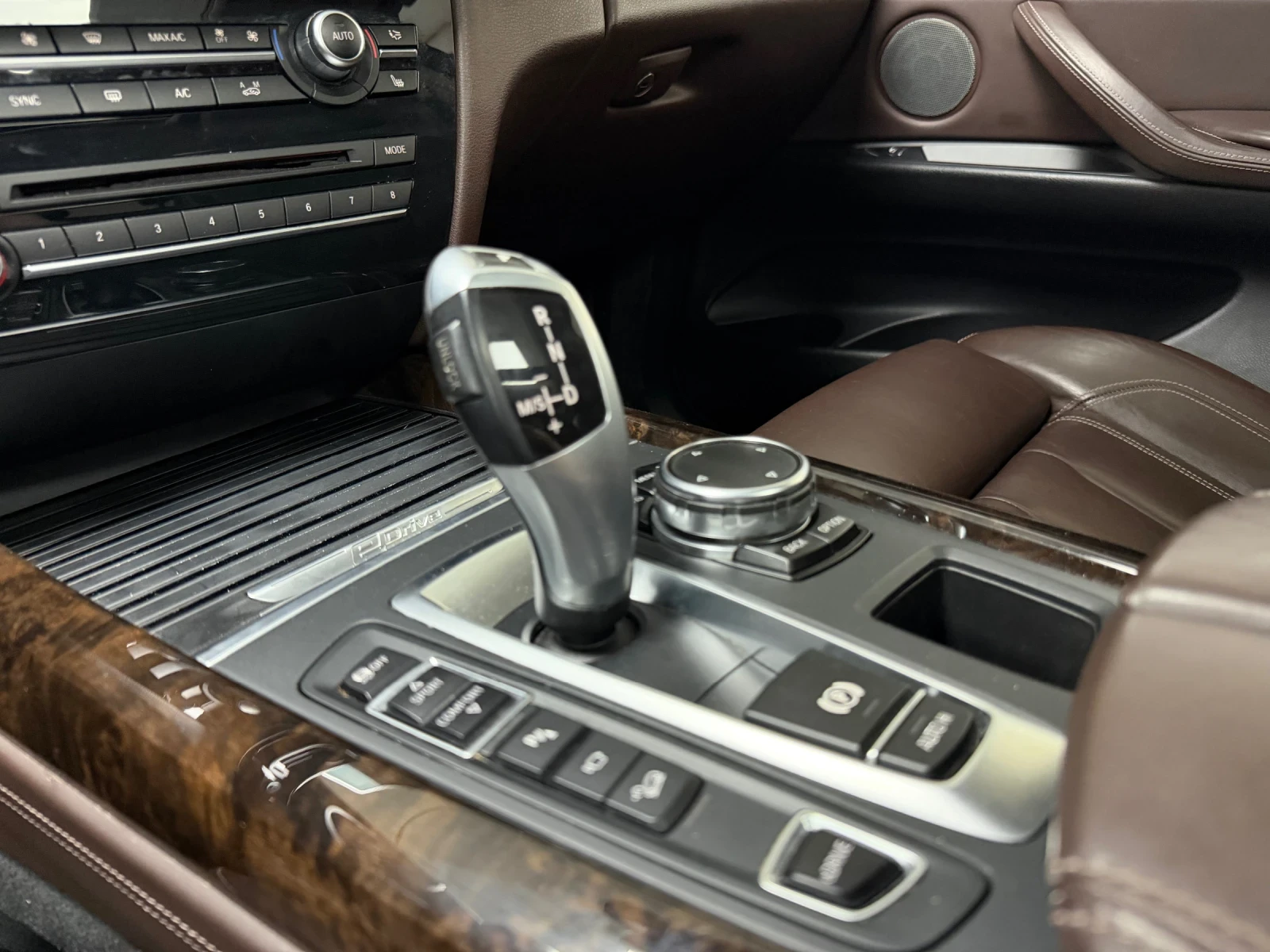 BMW X5 eDrive AWD 4dr xDrive40e, снимка 15 - Автомобили и джипове - 55943708