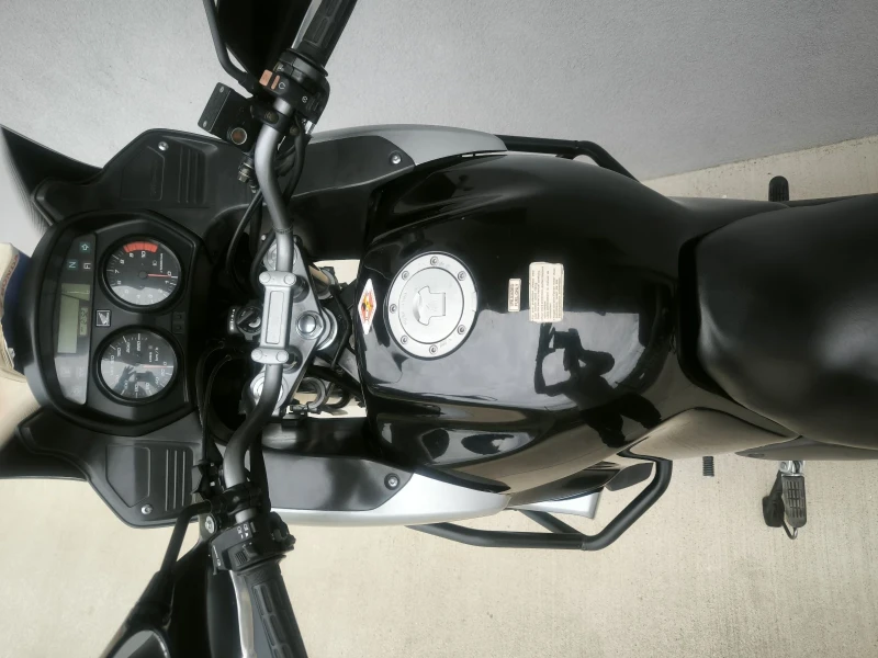 Honda Varadero 1000i , 2004 година, 35.431 км., снимка 5 - Мотоциклети и мототехника - 47585937