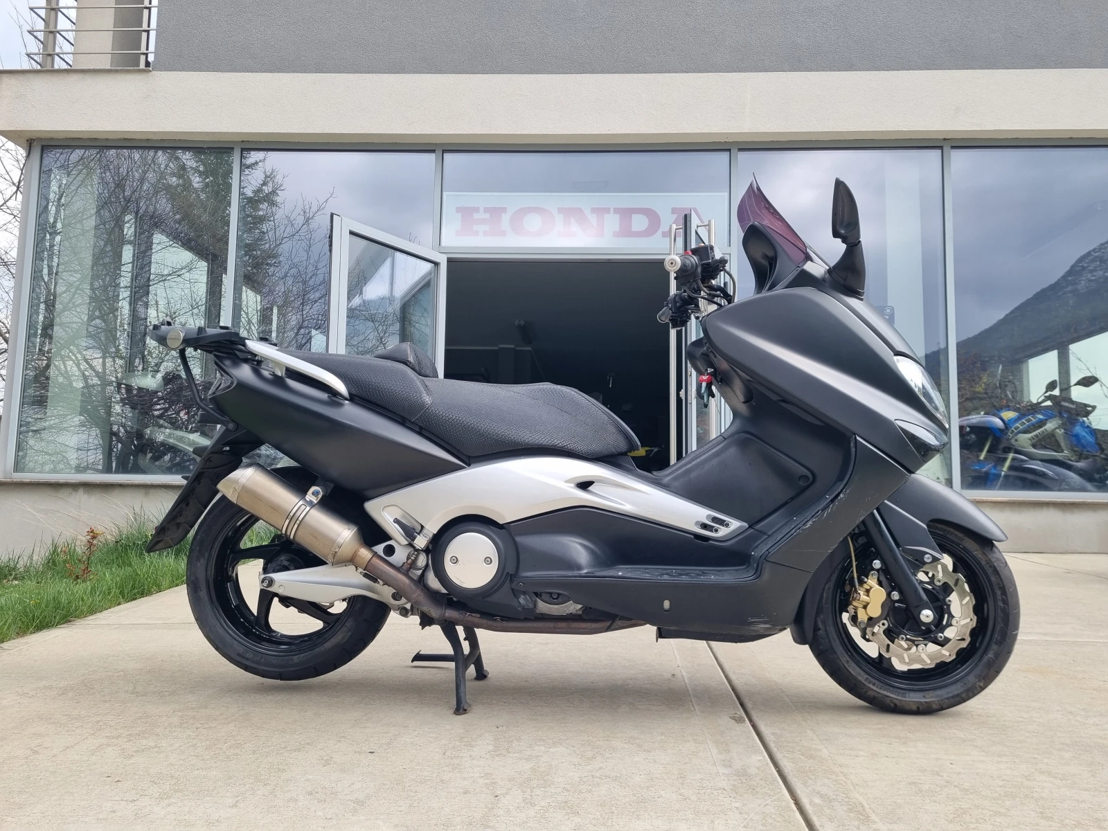 Yamaha T-max ARROW 2broq - изображение 6