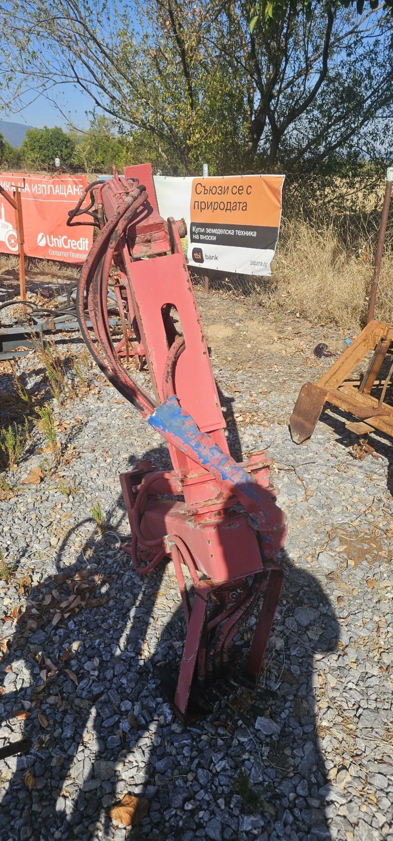 Специализирани машини Машини за дърводобив Цената е за брой-Лебедка и цепачка за дърва, снимка 17 - Селскостопанска техника - 43075718