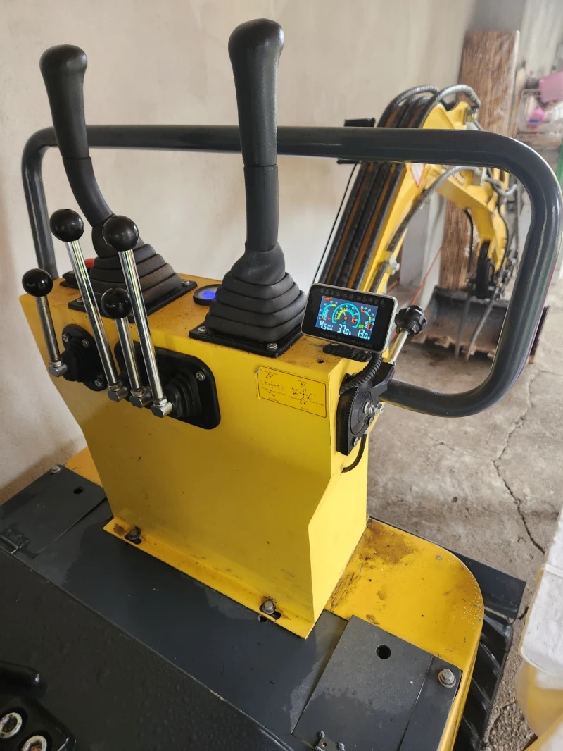 Багер Sany 1600, снимка 4 - Индустриална техника - 52811997